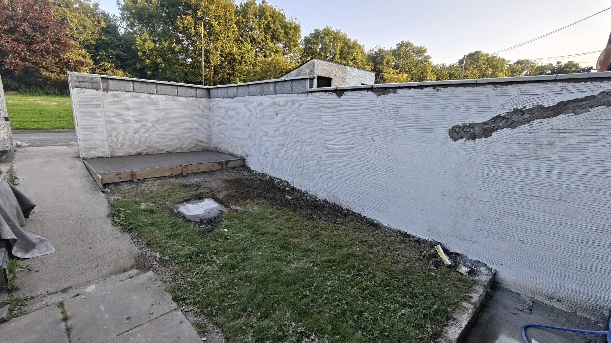 Block Wall Construction with Render Finish, Render Finish